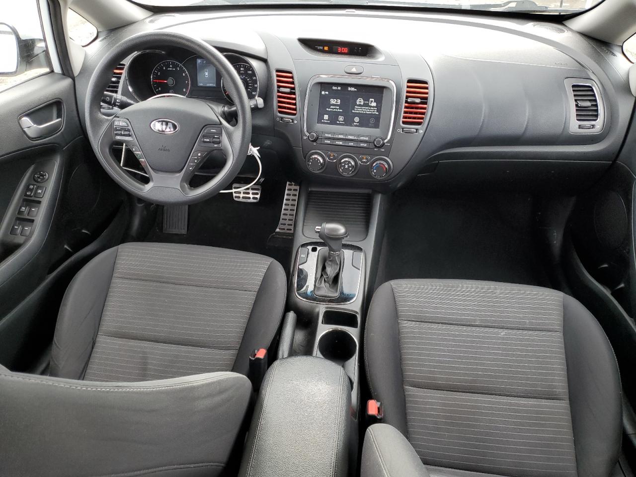 2018 Kia Forte Lx VIN: 3KPFL4A76JE235676 Lot: 89531425