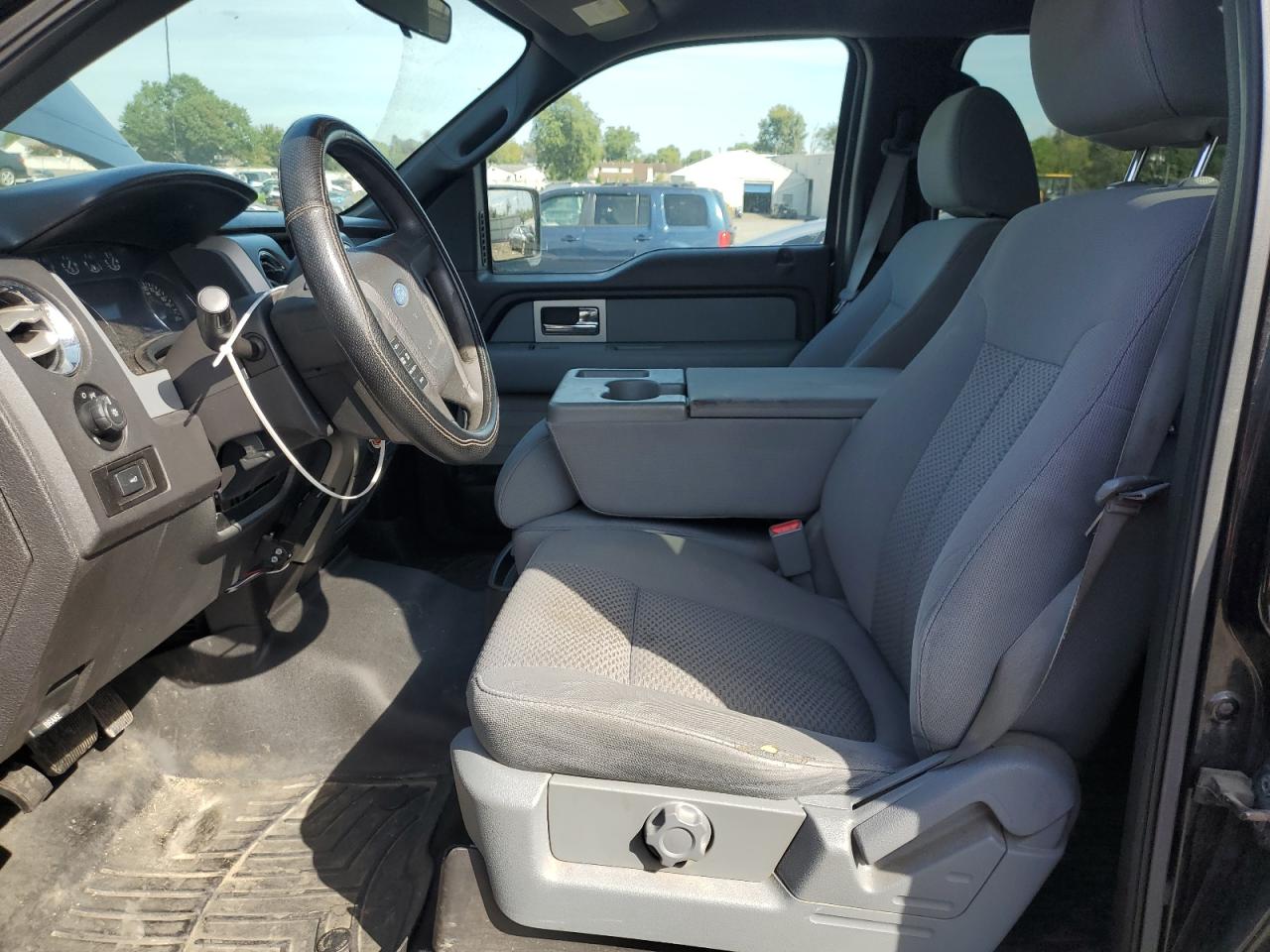 2011 Ford F150 Supercrew VIN: 1FTFW1EF7BKD22413 Lot: 81991005