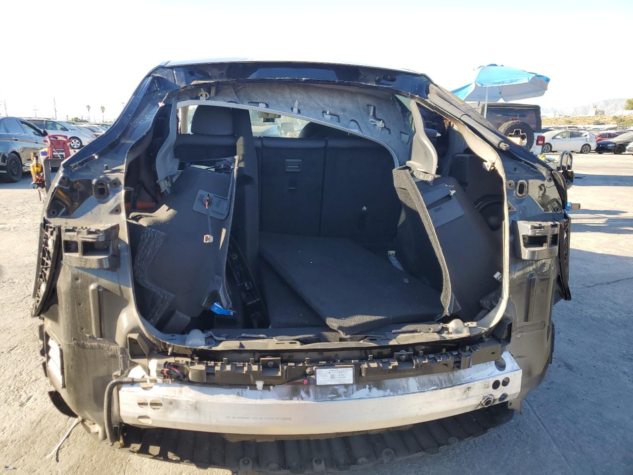 2024 Tesla Model Y VIN: 7SAYGDEE7RF108398 Lot: 90646095