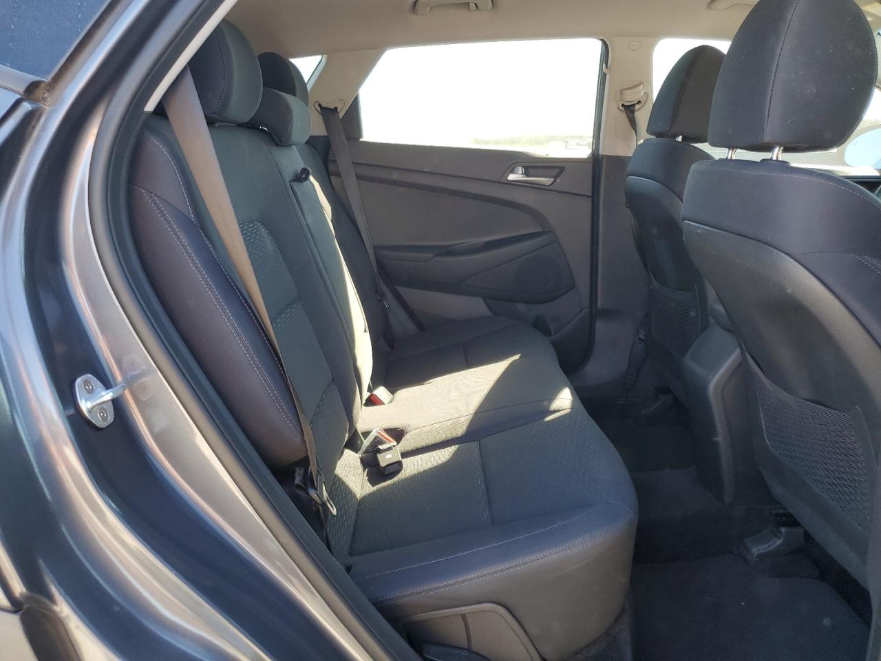 2019 Hyundai Tucson Limited VIN: KM8J33A40KU041105 Lot: 82453315