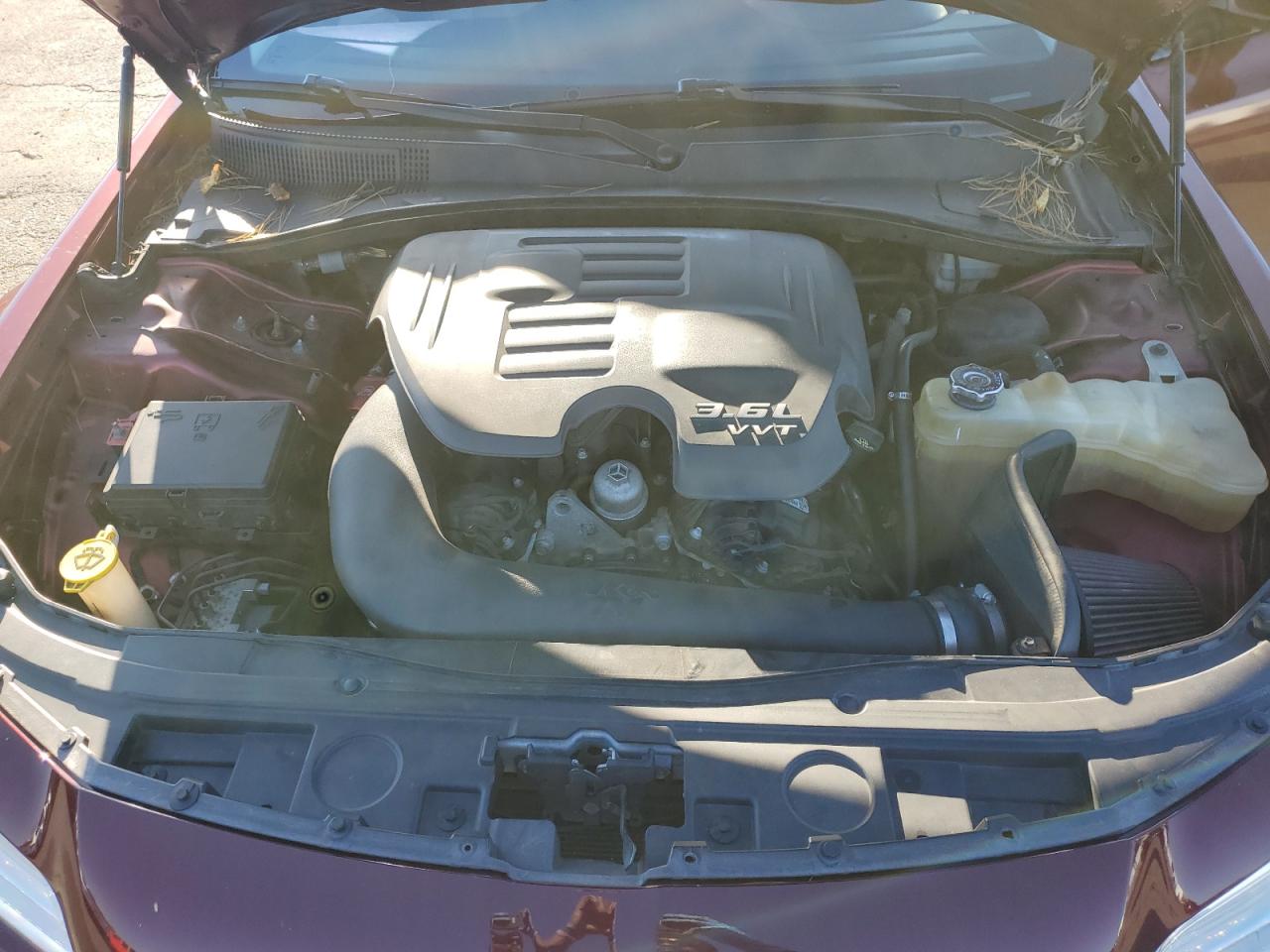 2015 Chrysler 300 Limited VIN: 2C3CCAAG3FH853989 Lot: 85728885