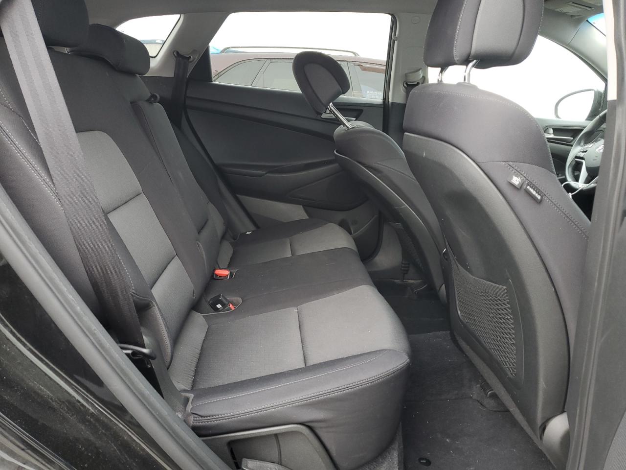 2017 Hyundai Tucson Limited VIN: KM8J33A28HU520086 Lot: 82392475