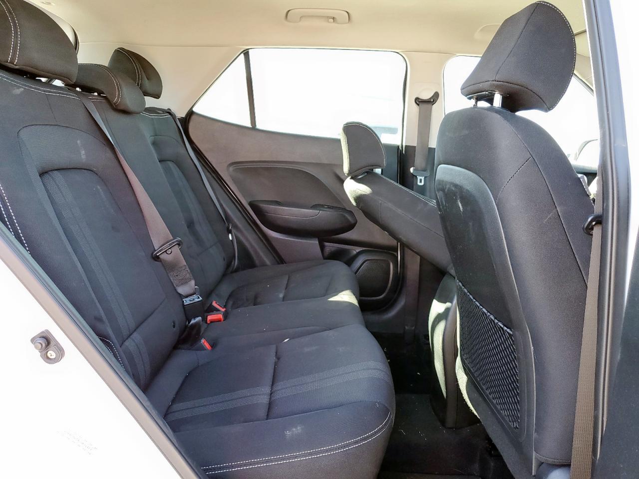 2020 Hyundai Venue Sel VIN: KMHRC8A34LU031413 Lot: 90706085