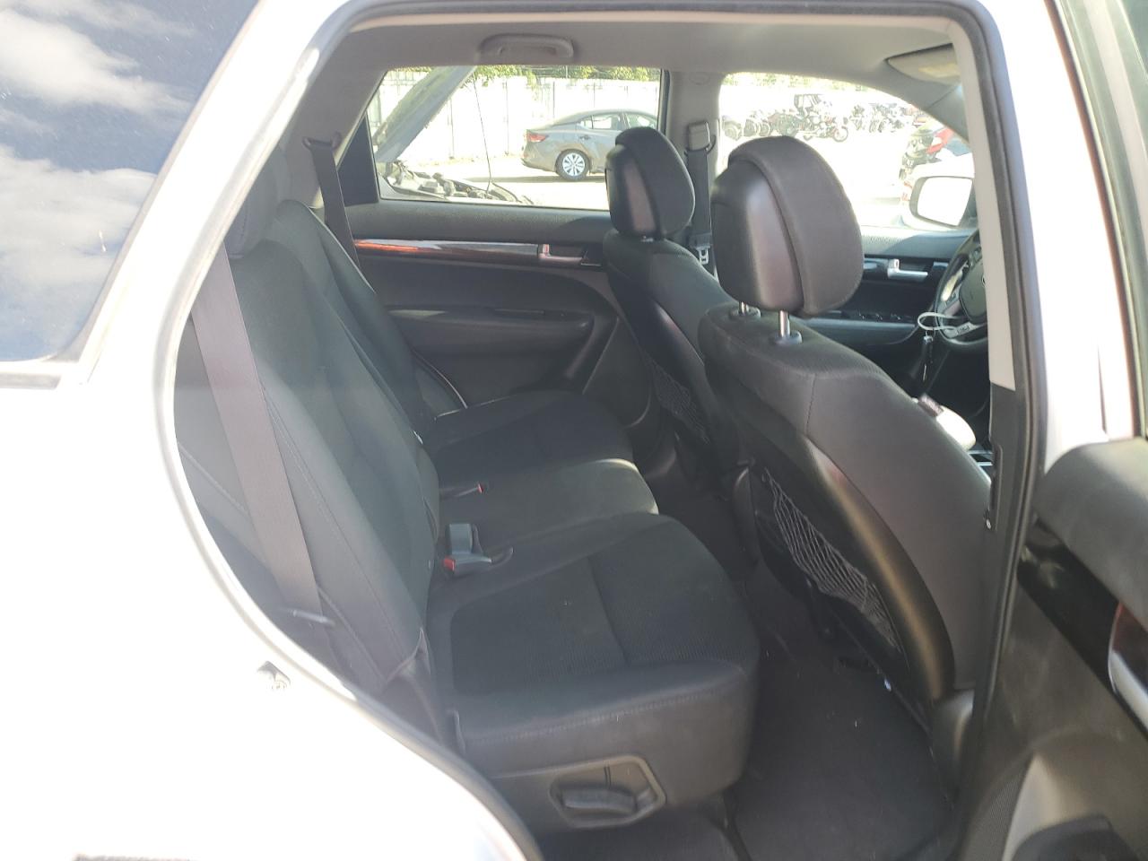 2015 Kia Sorento Lx VIN: 5XYKTDA74FG603443 Lot: 82333485