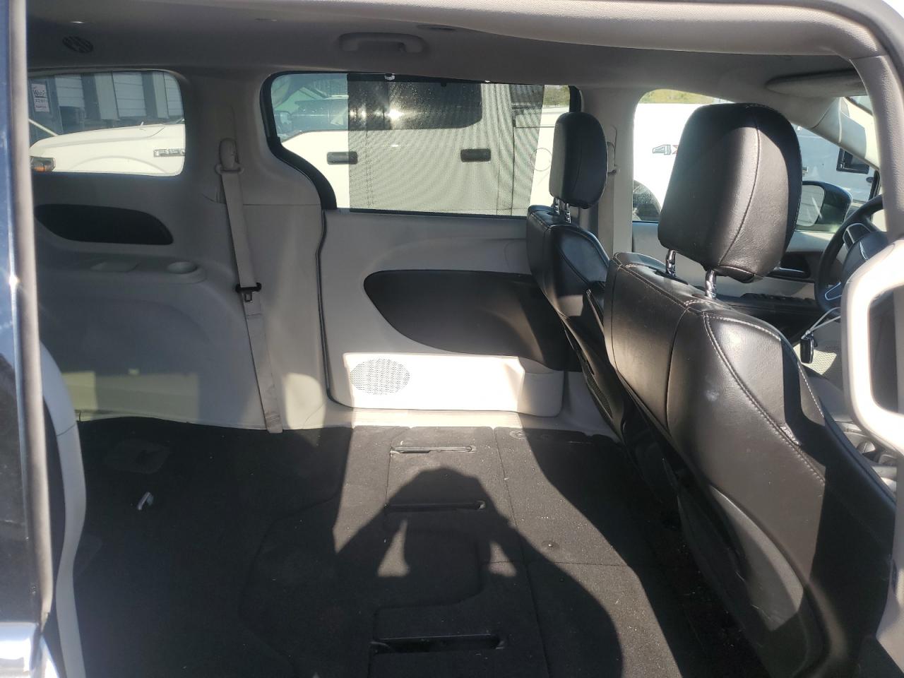 2020 Chrysler Voyager Lxi VIN: 2C4RC1DG2LR195718 Lot: 84482015