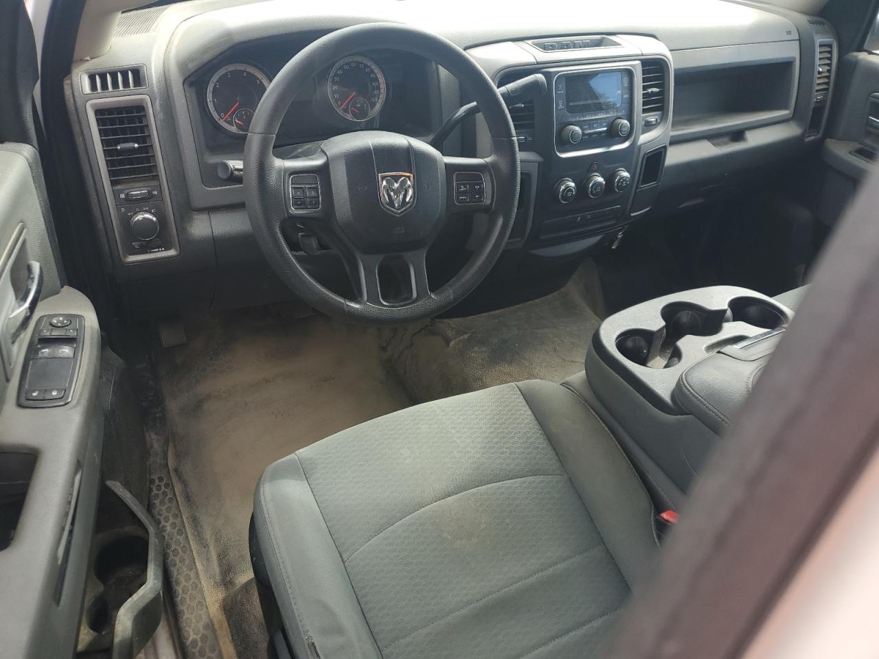 2016 Ram 1500 St VIN: 3C6JR6DT6GG261857 Lot: 86208575