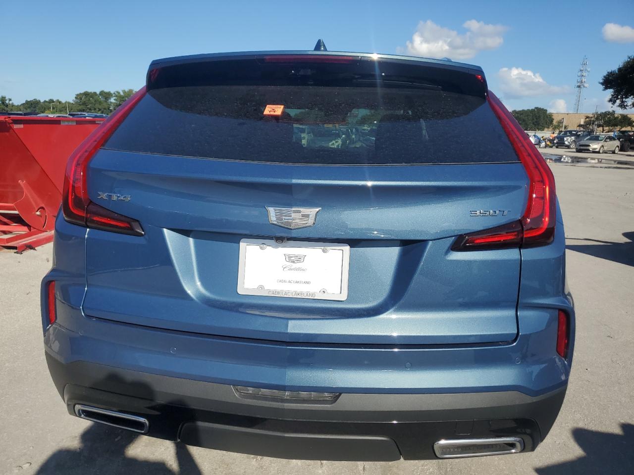 2024 Cadillac Xt4 Premium Luxury VIN: 1GYFZCR42RF190301 Lot: 85753865