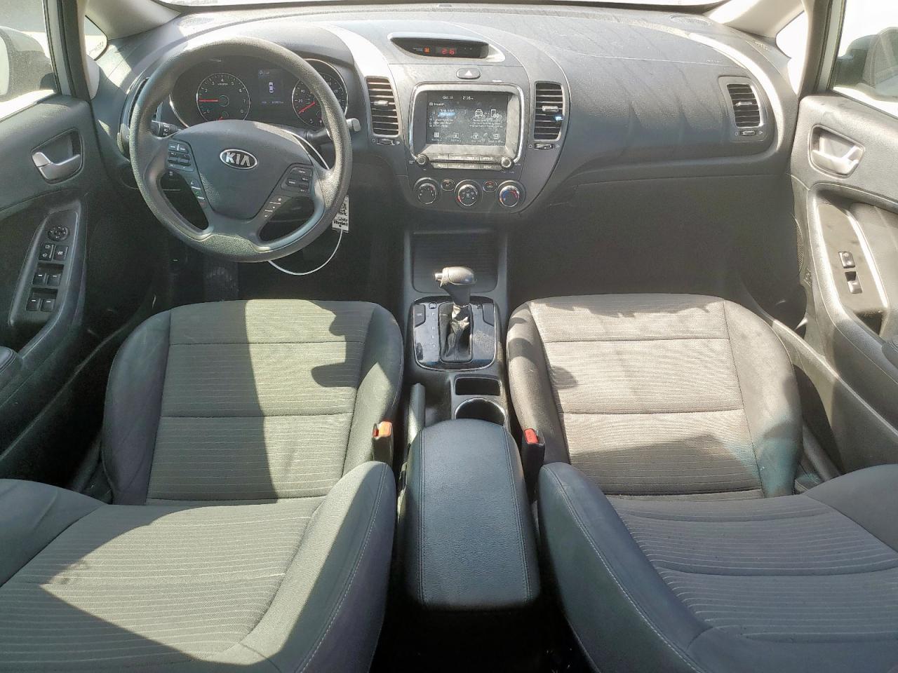 2018 Kia Forte Lx VIN: 3KPFL4A74JE255151 Lot: 82409185