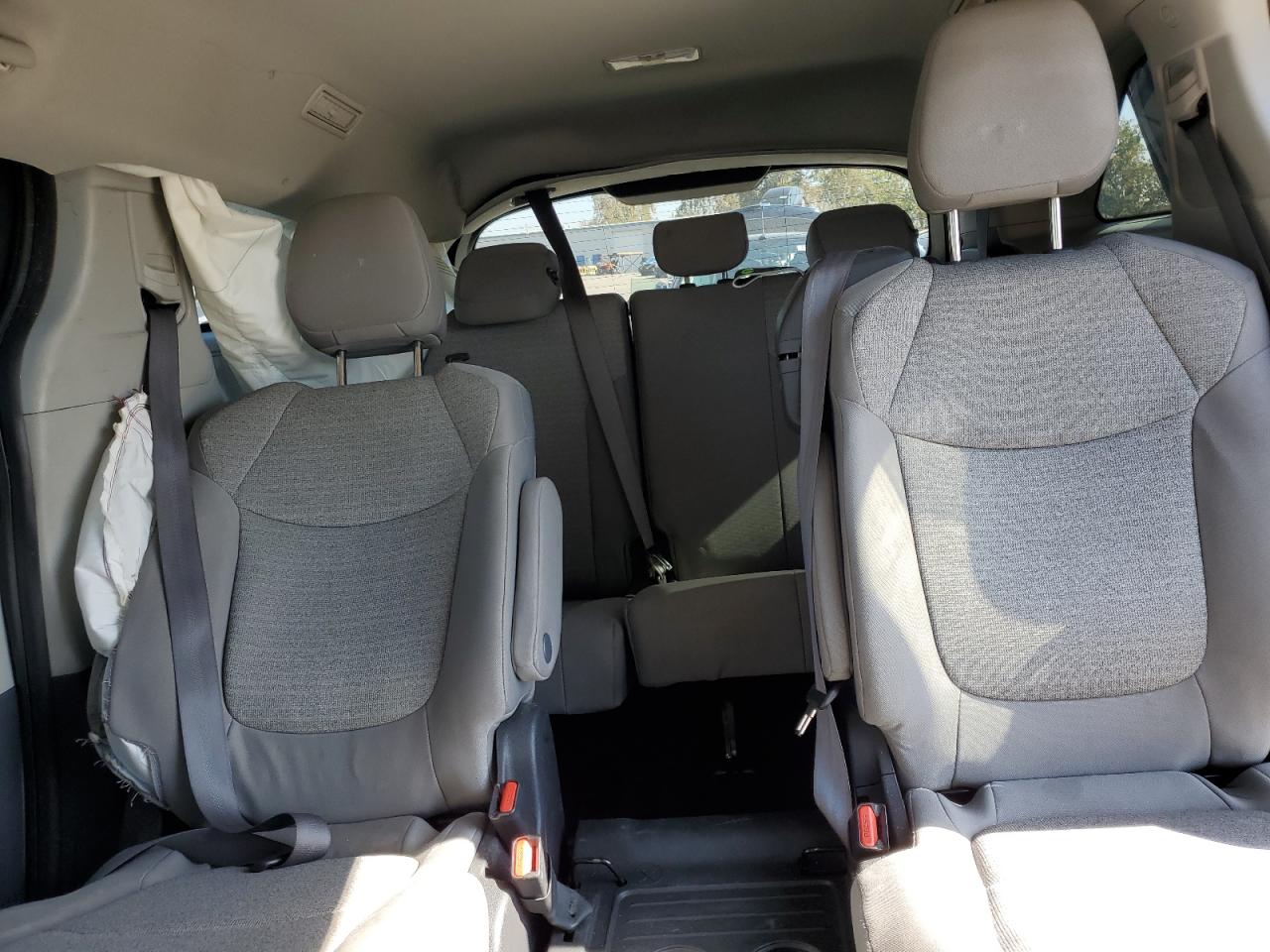 2022 Toyota Sienna Le VIN: 5TDKRKEC4NS103245 Lot: 89871845