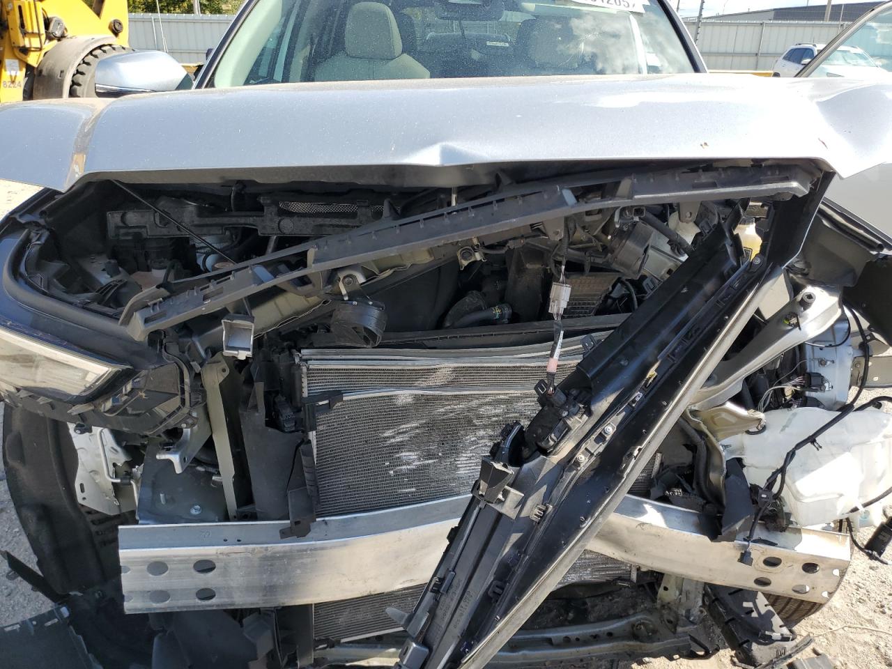 2024 Toyota Grand Highlander Xle VIN: 5TDAAAB57RS020420 Lot: 85301205