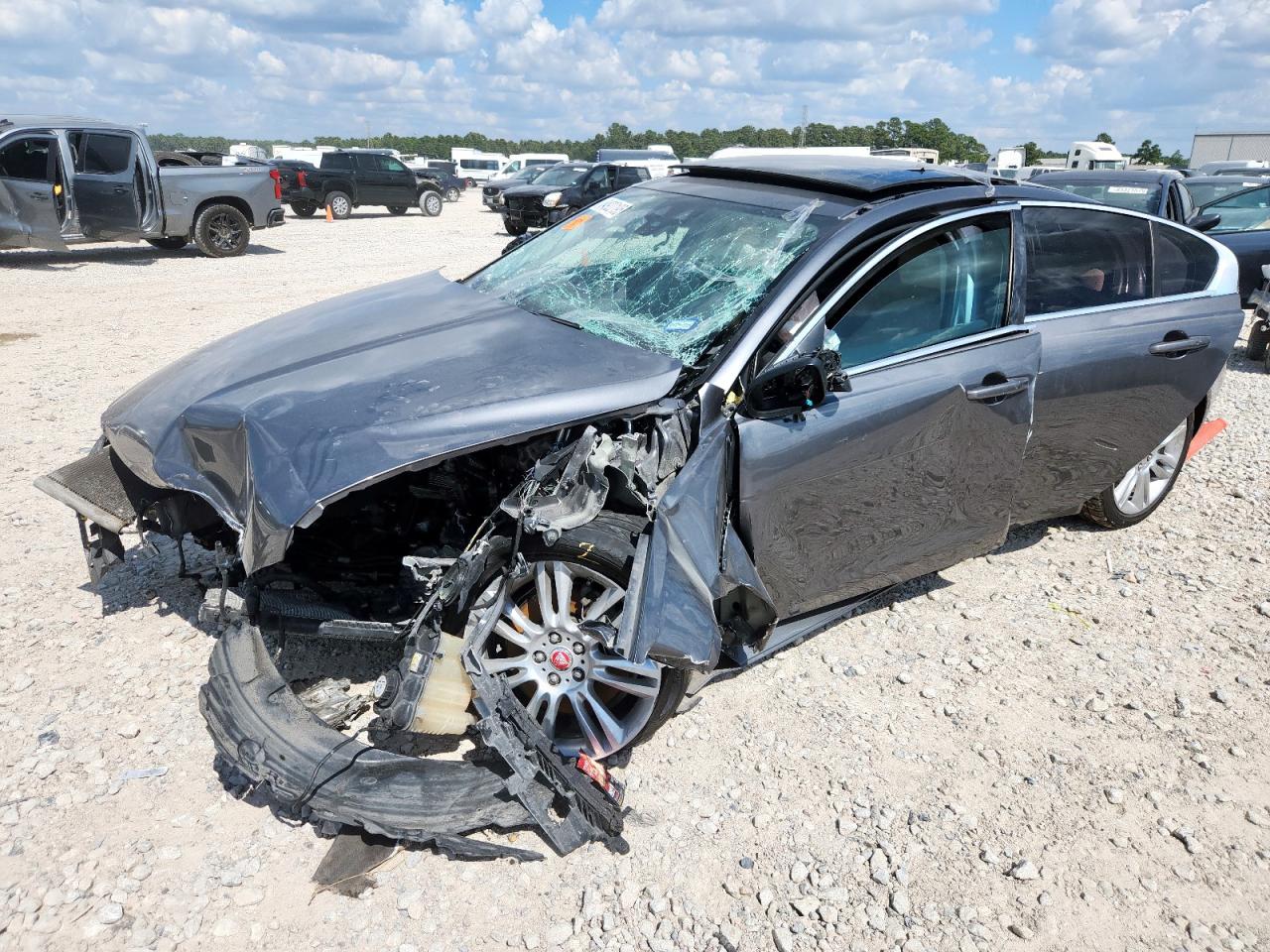 2019 Jaguar Xe Premium