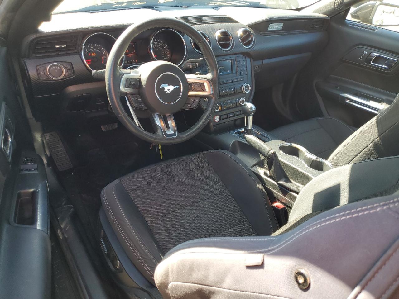2016 Ford Mustang VIN: 1FA6P8AM4G5323640 Lot: 82383575