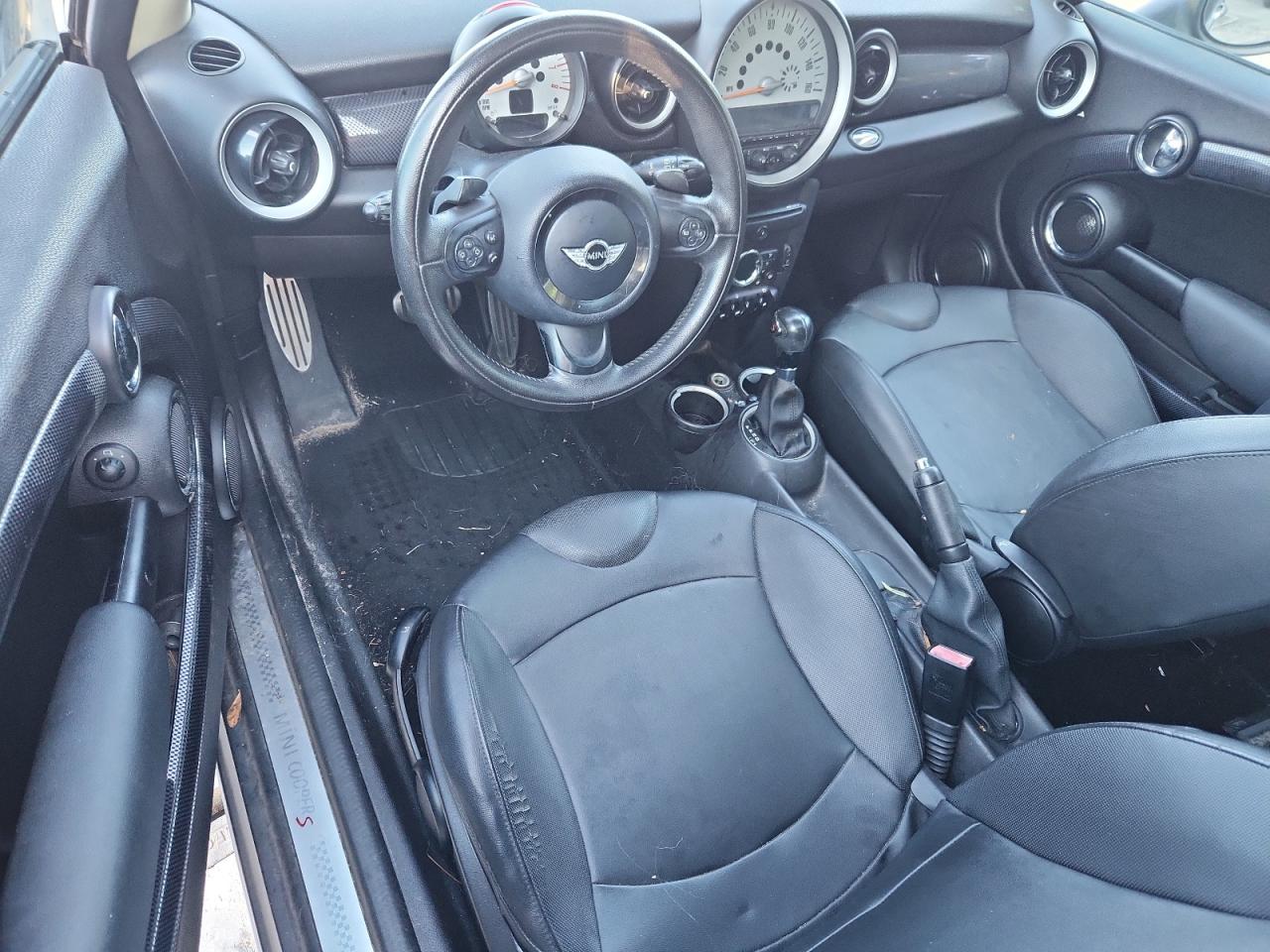 2011 Mini Cooper S VIN: WMWSV3C50BTY10939 Lot: 86900975