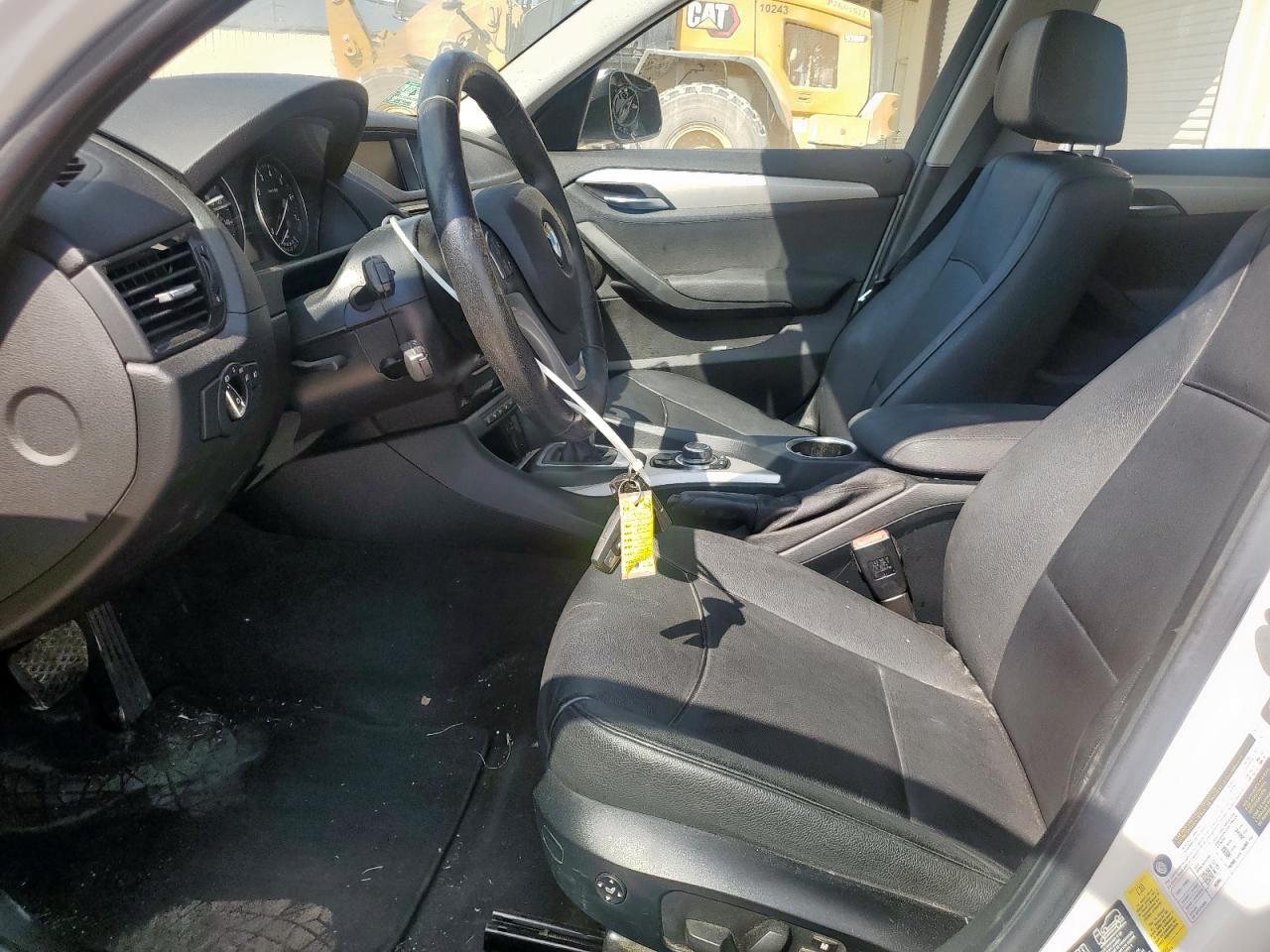 2015 BMW X1 xDrive28I VIN: WBAVL1C54FVY26921 Lot: 84288285