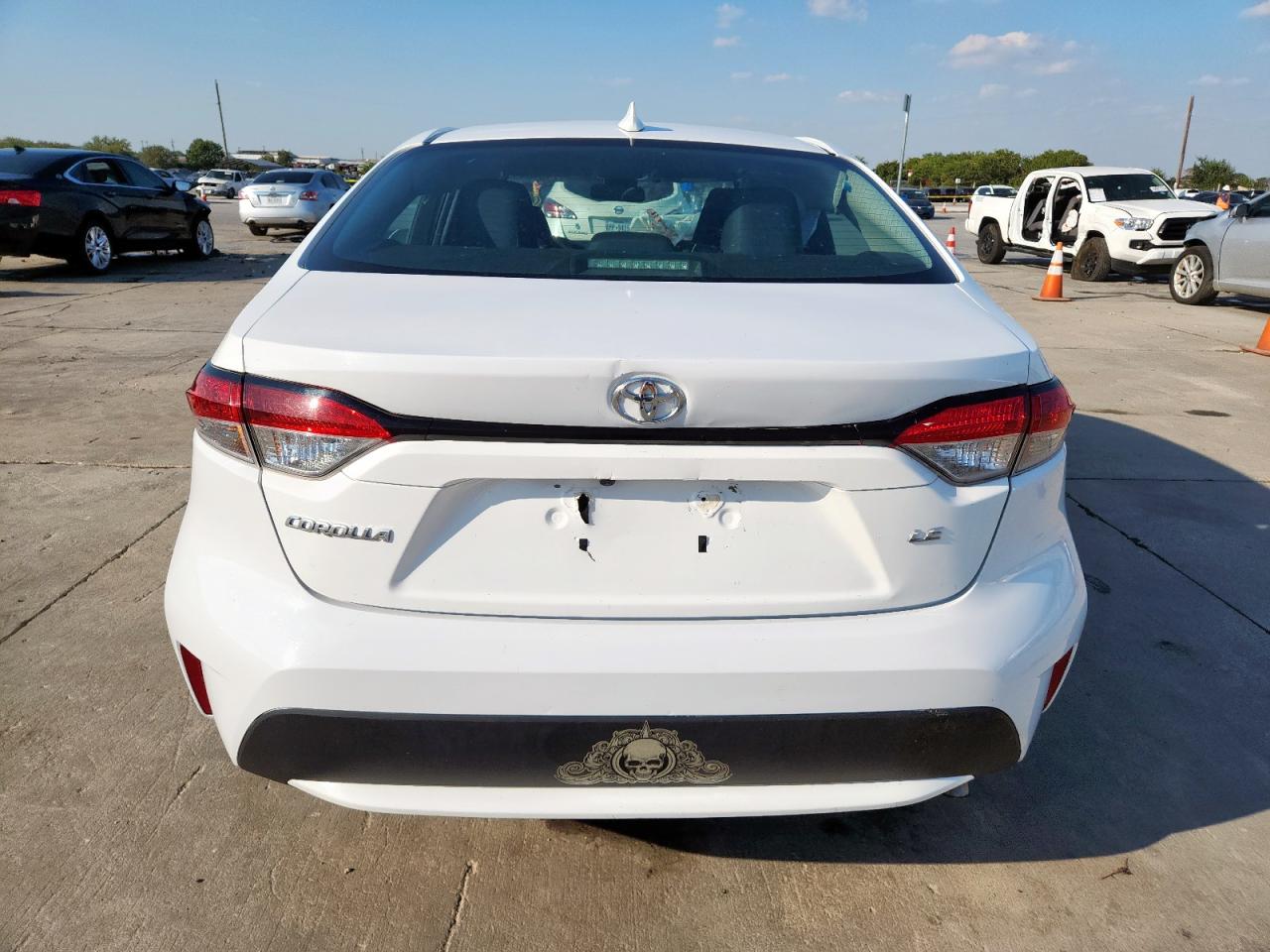 2021 Toyota Corolla Le VIN: 5YFEPMAE2MP233490 Lot: 71848455