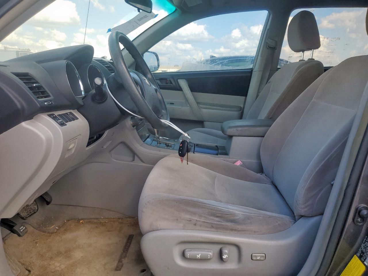 2009 Toyota Highlander VIN: JTEDA41A792000765 Lot: 85758675