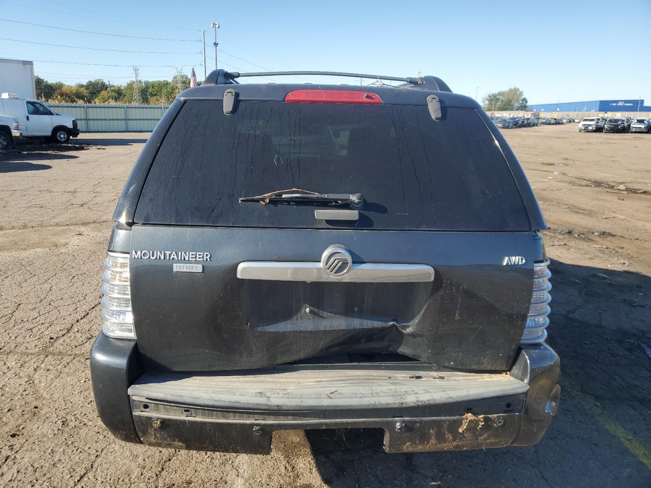 2010 Mercury Mountaineer Premier VIN: 4M2EN4JE8AUJ04300 Lot: 82346365