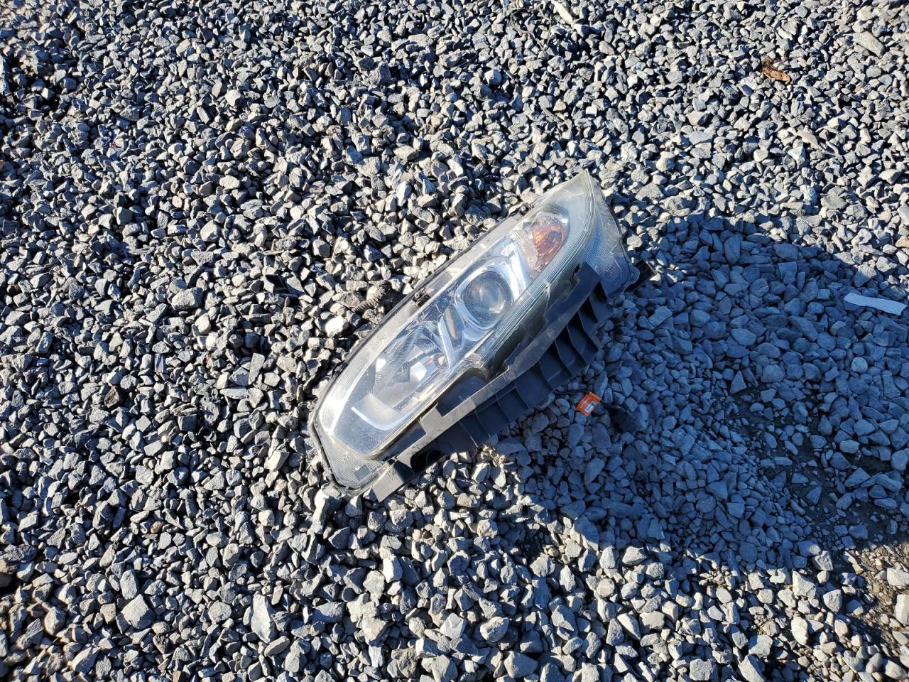 2018 Honda Civic Lx VIN: 2HGFC2F58JH523782 Lot: 85650825