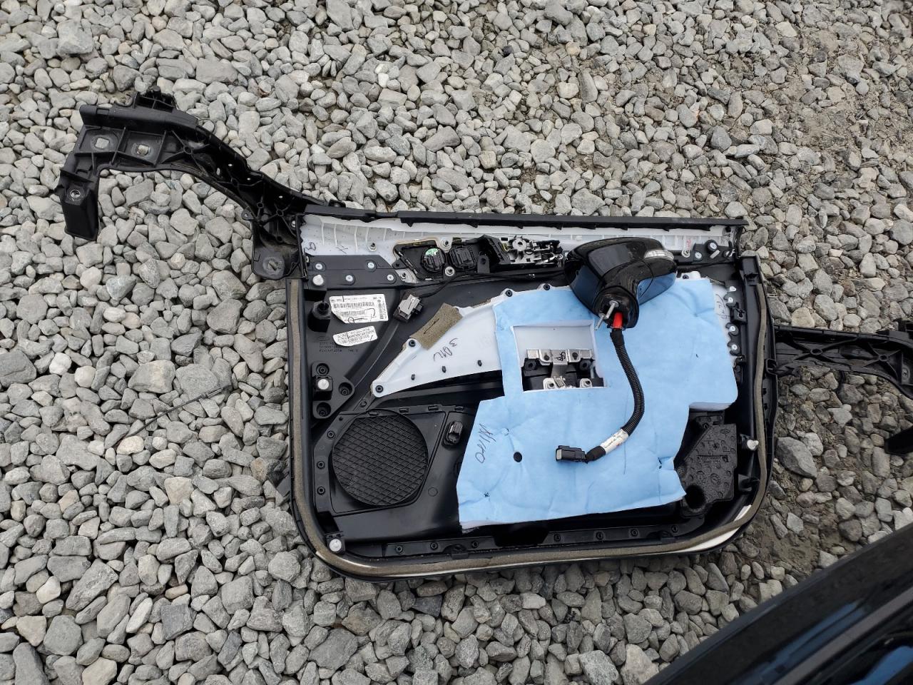 2018 Ford Fusion Se Phev VIN: 3FA6P0PU8JR105942 Lot: 82691245