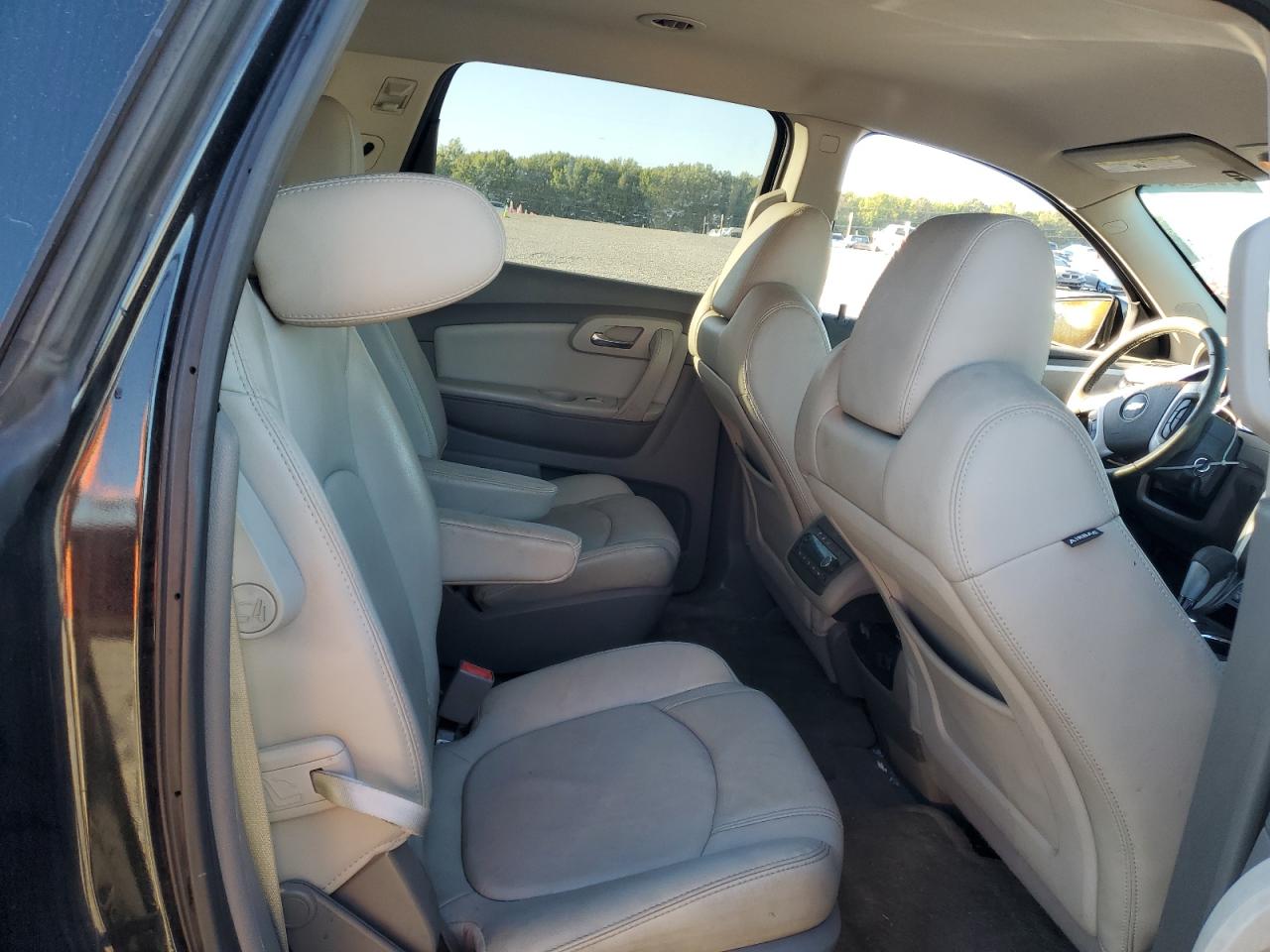 2012 Chevrolet Traverse Lt VIN: 1GNKRJED8CJ196212 Lot: 86243675