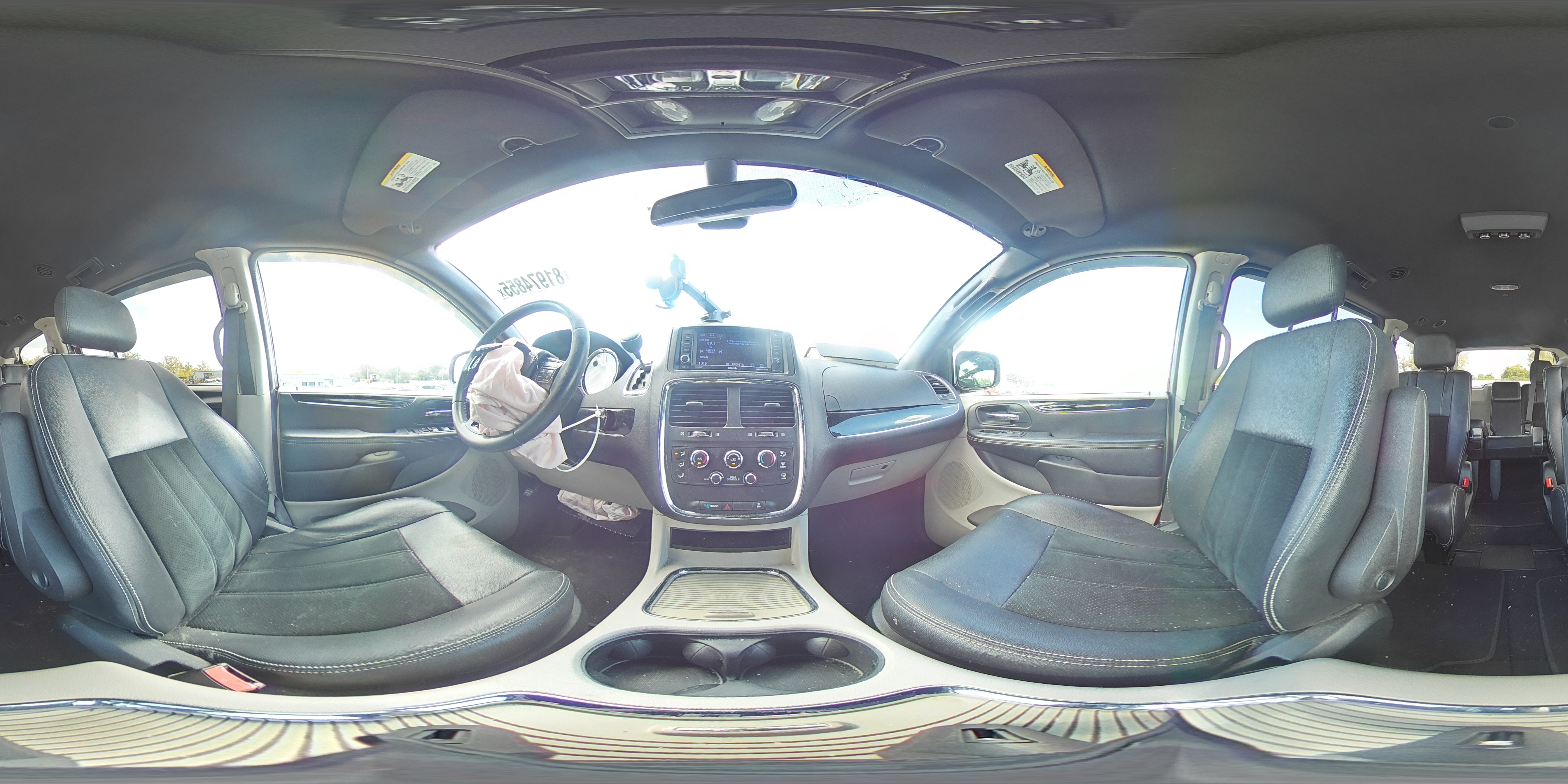 2018 Dodge Grand Caravan Sxt VIN: 2C4RDGCG4JR297312 Lot: 81974855