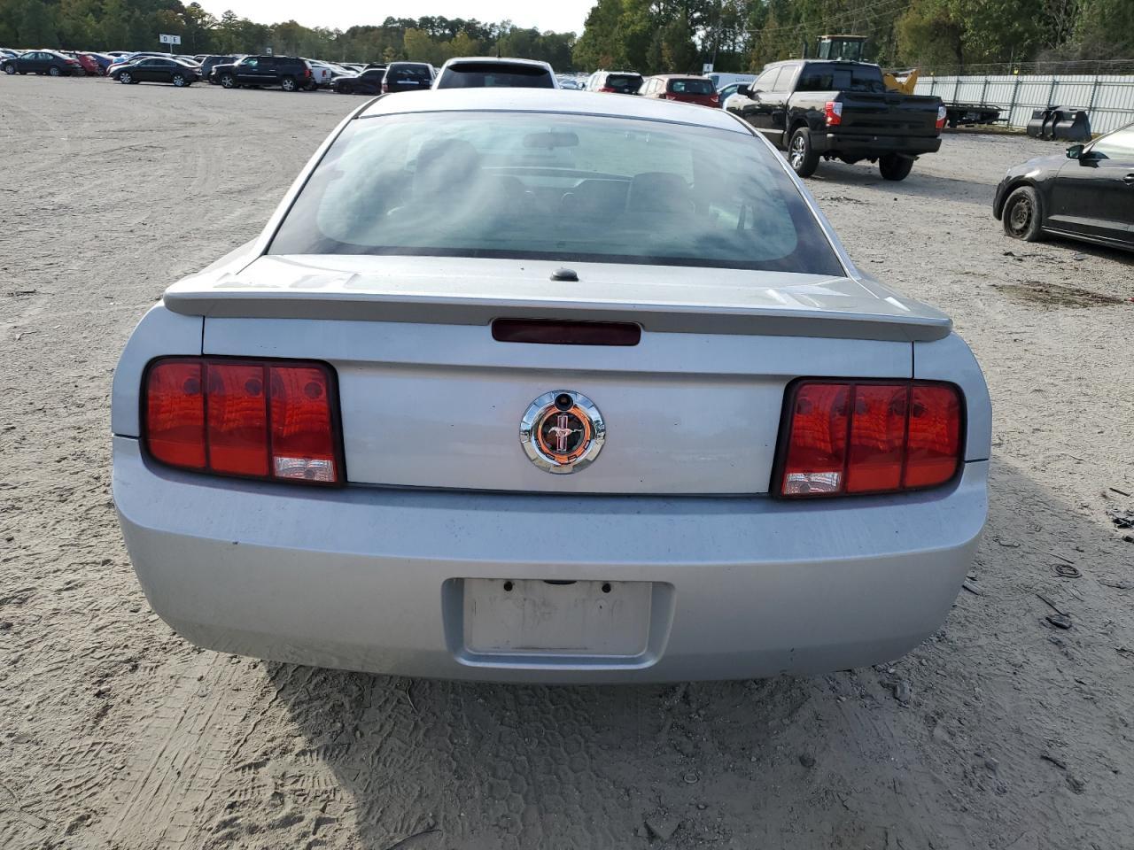 2007 Ford Mustang VIN: 1ZVFT80N175284471 Lot: 85890335
