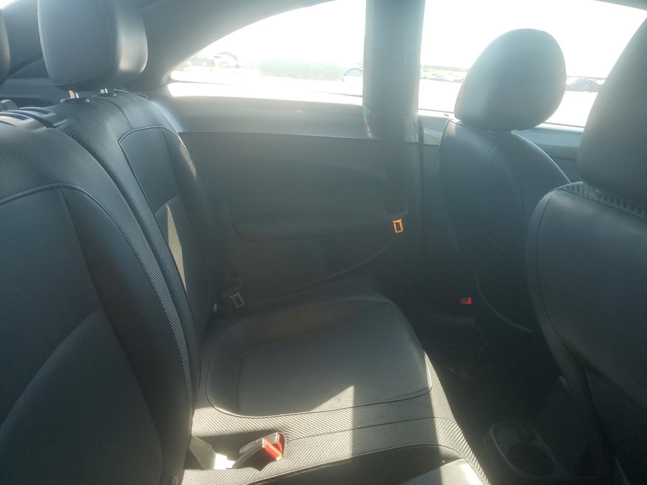 2014 Volkswagen Beetle VIN: 3VWJ07ATXEM653653 Lot: 85013035