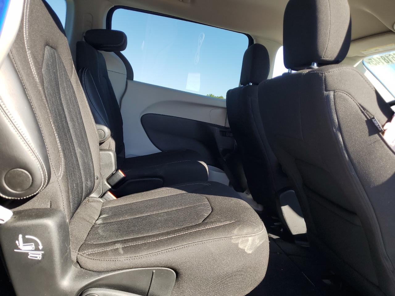 2021 Chrysler Voyager Lx VIN: 2C4RC1CG0MR577734 Lot: 86618145