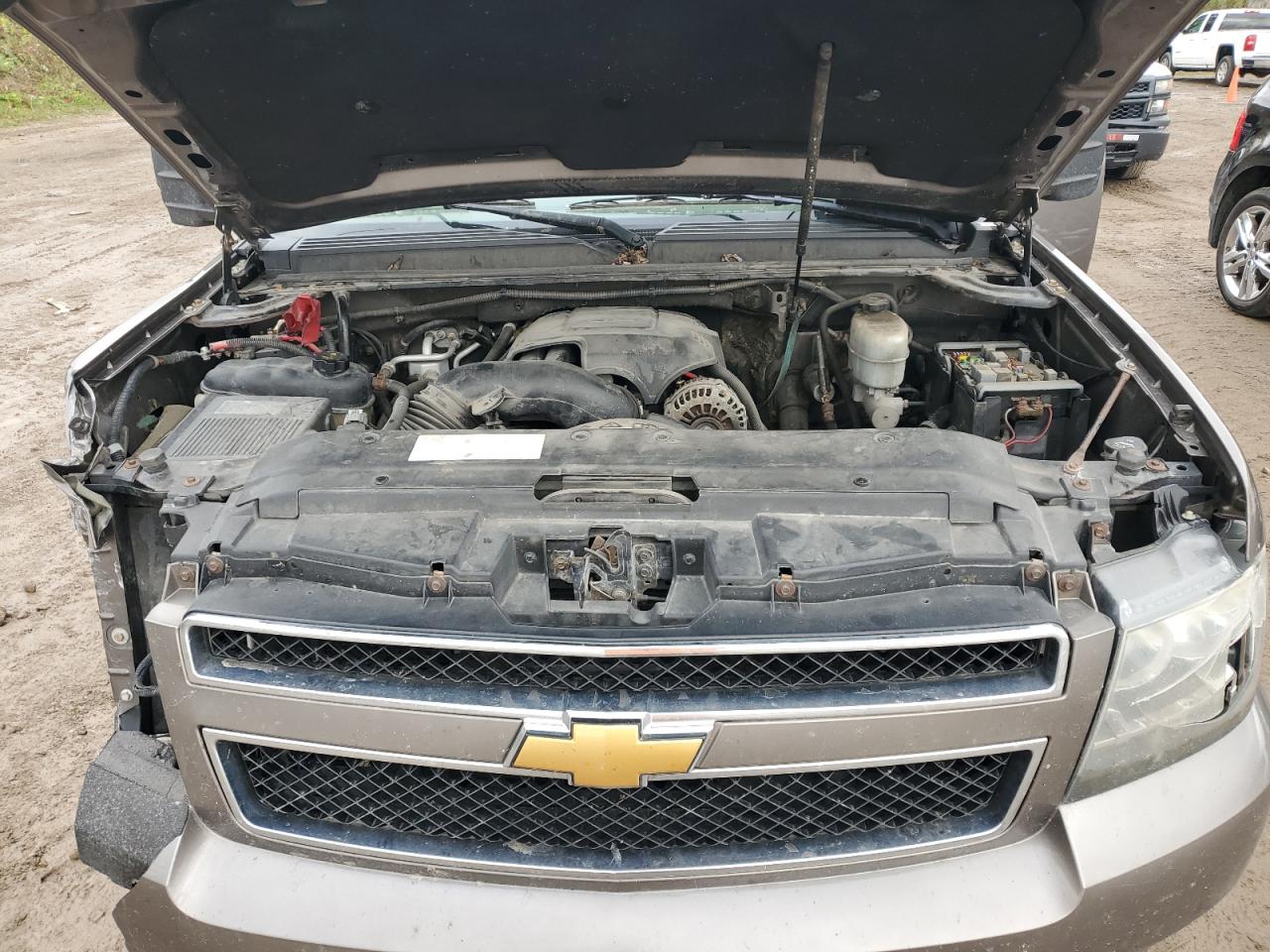 2012 Chevrolet Suburban K2500 VIN: 1GNWK5EGXCR194843 Lot: 82702605