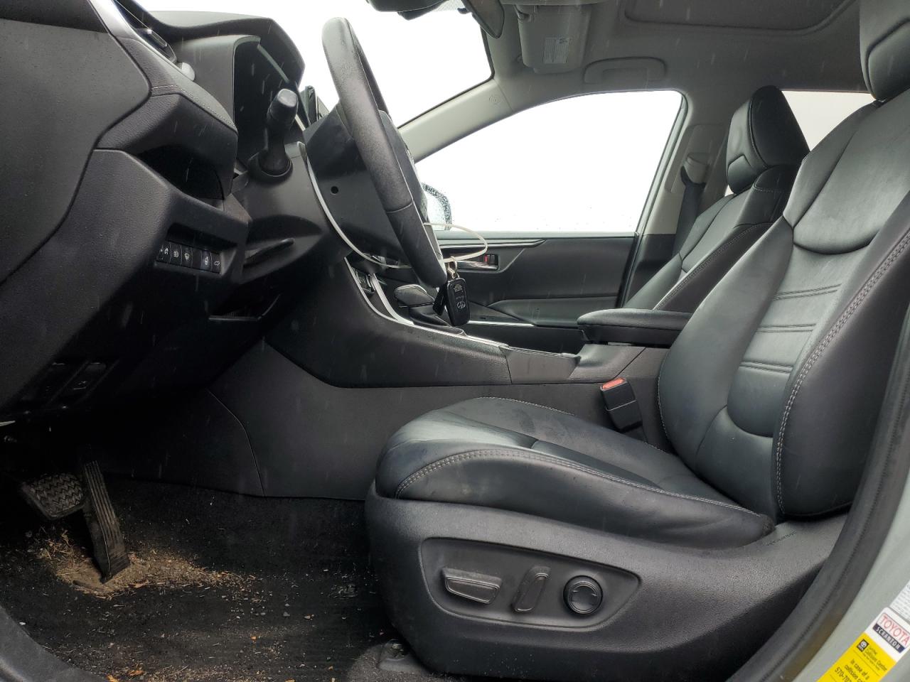 2021 Toyota Rav4 Xle Premium VIN: 2T3A1RFV5MW186158 Lot: 85497165