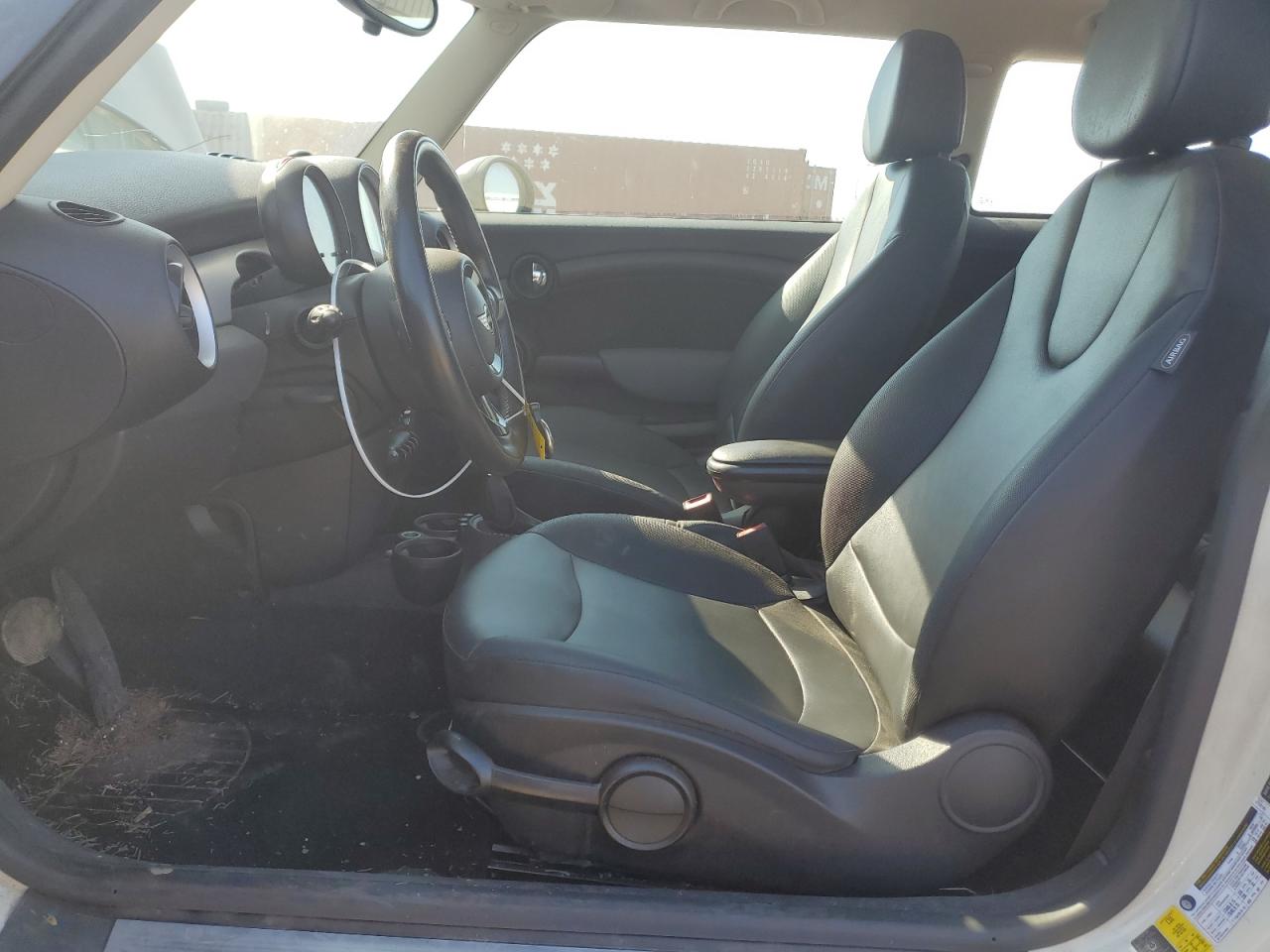 2012 Mini Cooper VIN: WMWSU3C52CT260986 Lot: 81976875