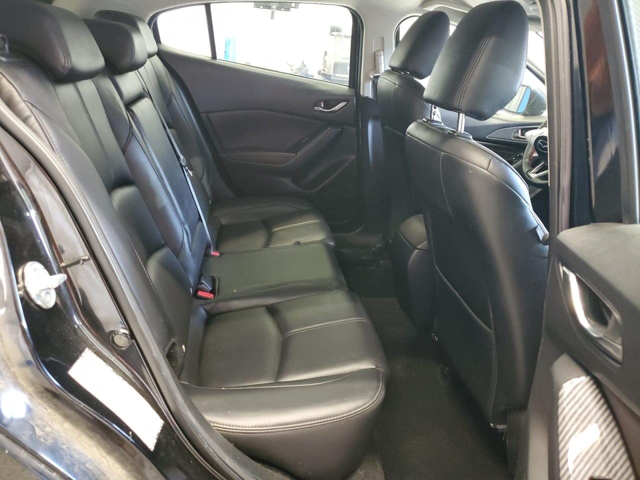 2018 Mazda 3 Touring VIN: 3MZBN1L31JM201794 Lot: 90269045