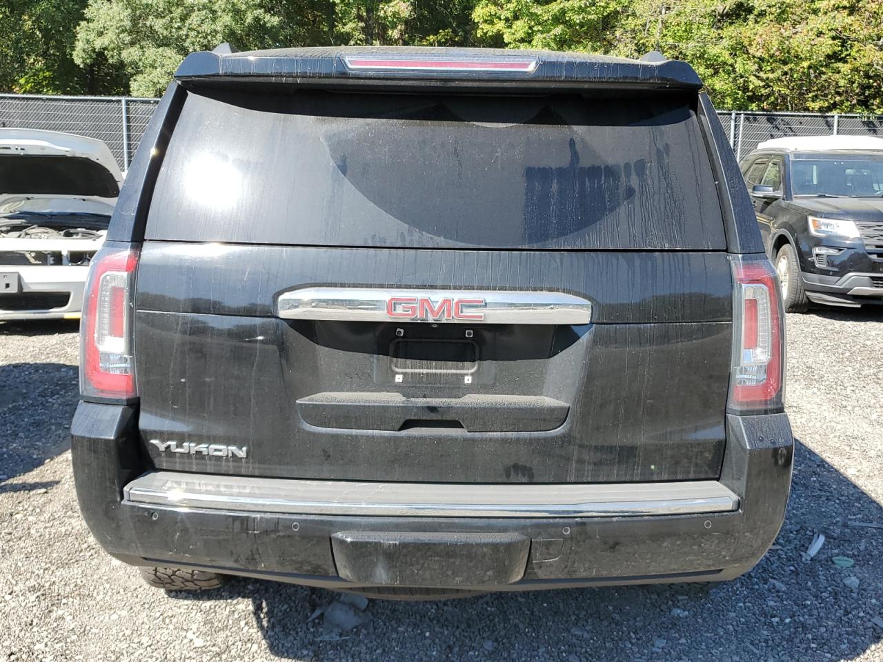 2015 GMC Yukon Denali VIN: 1GKS2CKJ6FR671644 Lot: 84695785