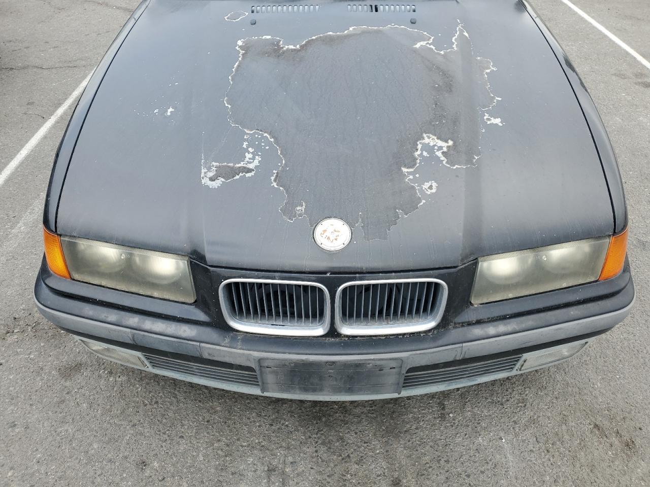 1995 BMW 325 Ic Automatic VIN: WBABJ6328SJD44422 Lot: 84962035