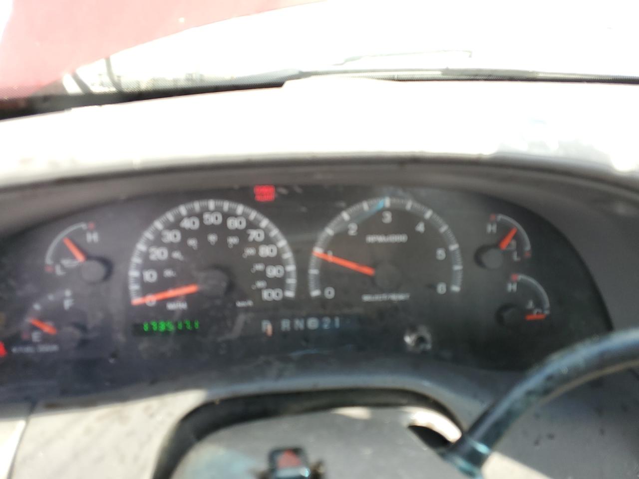 2001 Ford F150 VIN: 2FTRF07W31CA65127 Lot: 85186005