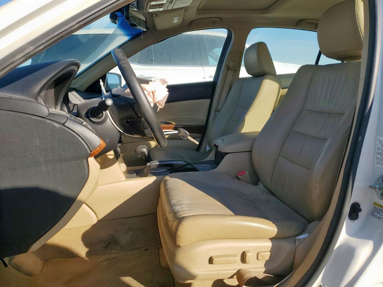 2011 Honda Accord VIN: 1HGCP3F80BA004510 Lot: 82398775