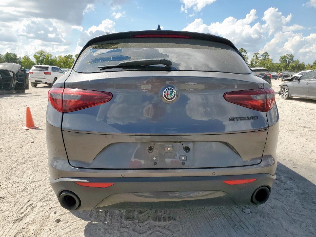 2019 Alfa Romeo Stelvio VIN: ZASPAJAN5K7C71214 Lot: 85188795