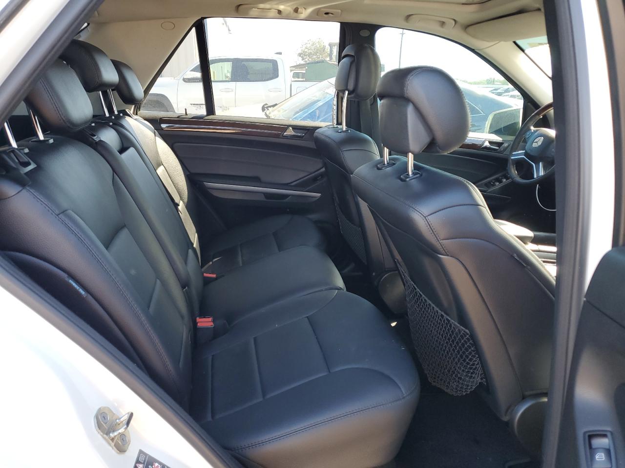 2011 Mercedes-Benz Ml 350 VIN: 4JGBB5GB7BA745912 Lot: 82629375