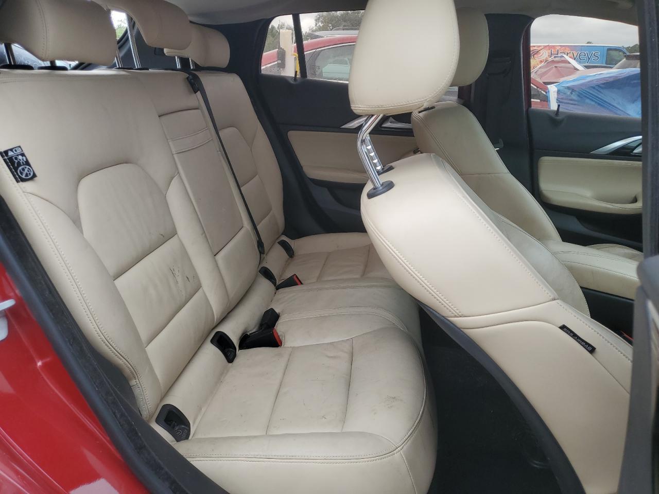 2017 Infiniti Qx30 Base VIN: SJKCH5CP2HA023956 Lot: 84993095