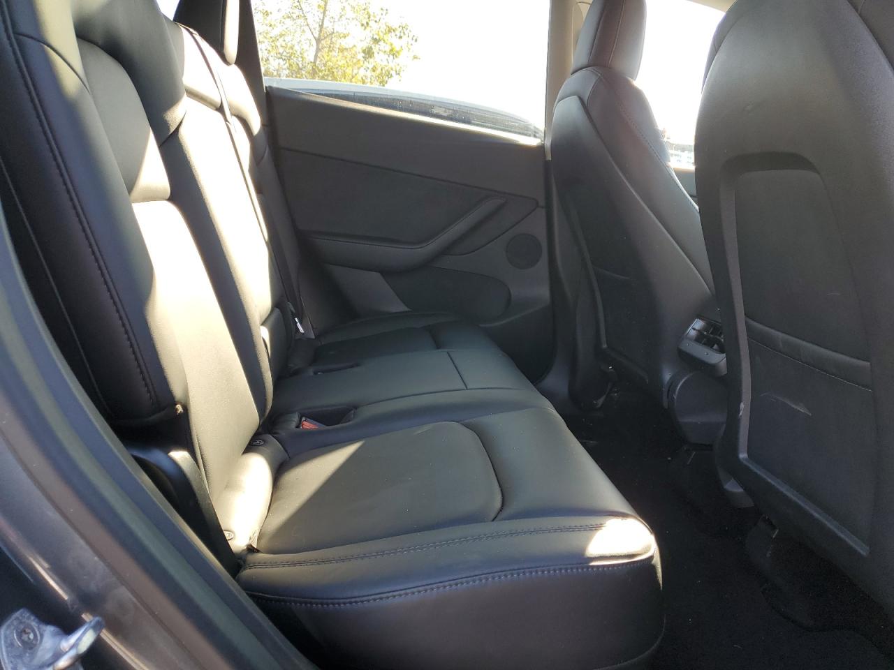 2020 Tesla Model Y VIN: 5YJYGDEEXLF050436 Lot: 86052325