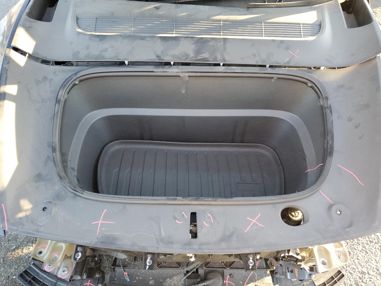 2026 Tesla Model Y VIN: 7SAYGDEE2TF363936 Lot: 87056365