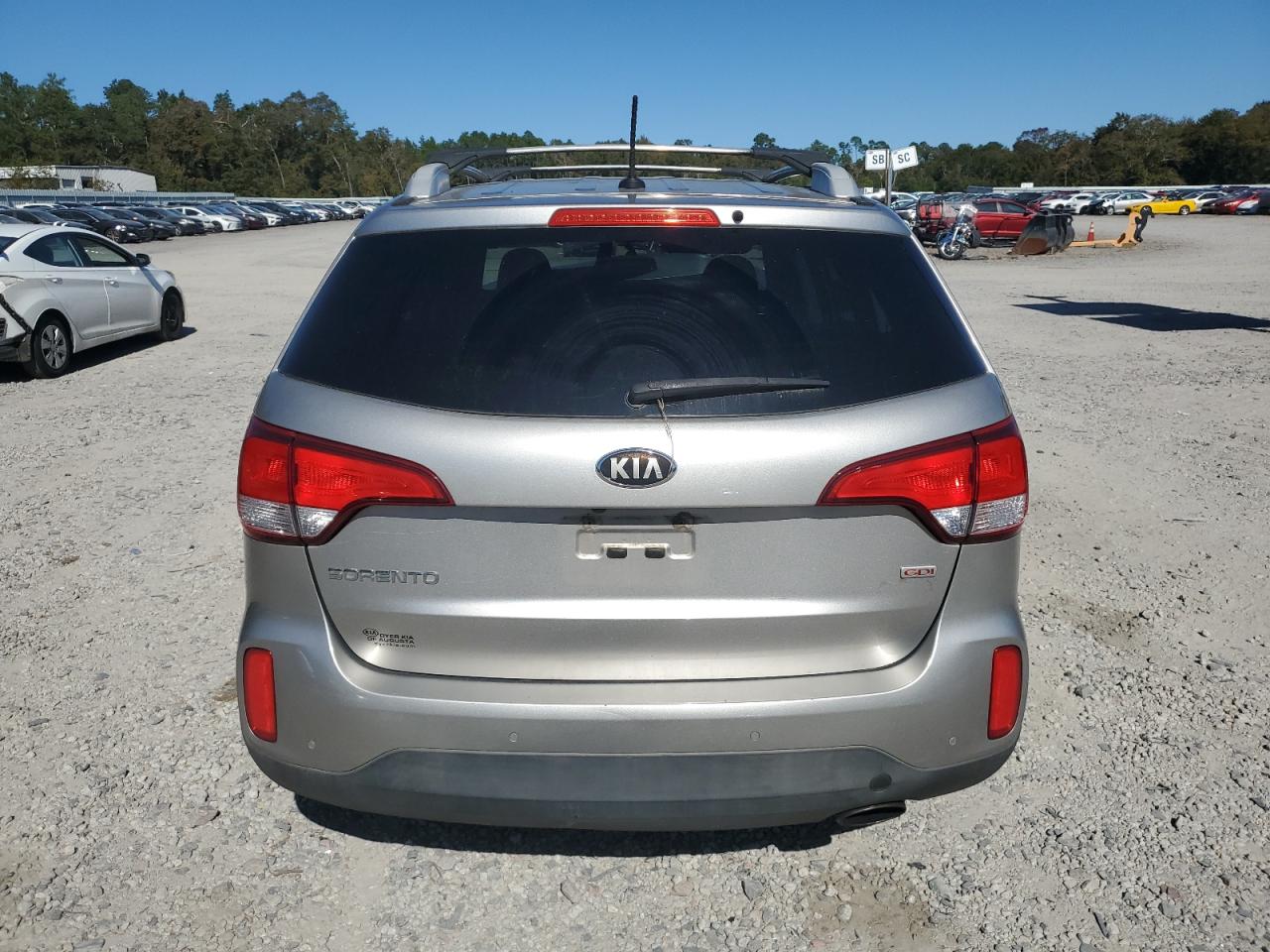 2015 Kia Sorento Lx VIN: 5XYKTDA62FG569686 Lot: 89544895