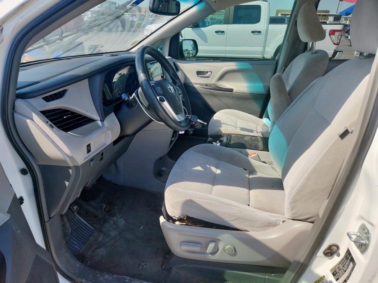 2016 Toyota Sienna Le VIN: 5TDKK3DC6GS711623 Lot: 85599935