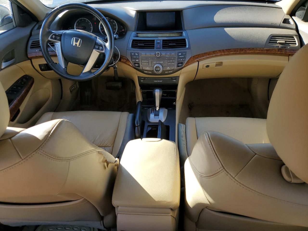 2010 Honda Accord Exl VIN: 1HGCP3F83AA028265 Lot: 86136085