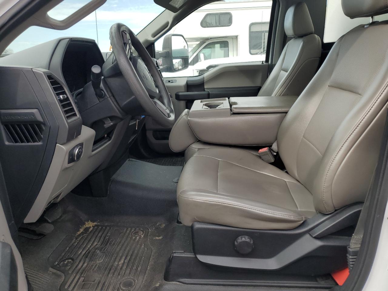 2019 Ford F450 Super Duty VIN: 1FDUF4GY5KDA01817 Lot: 80511835