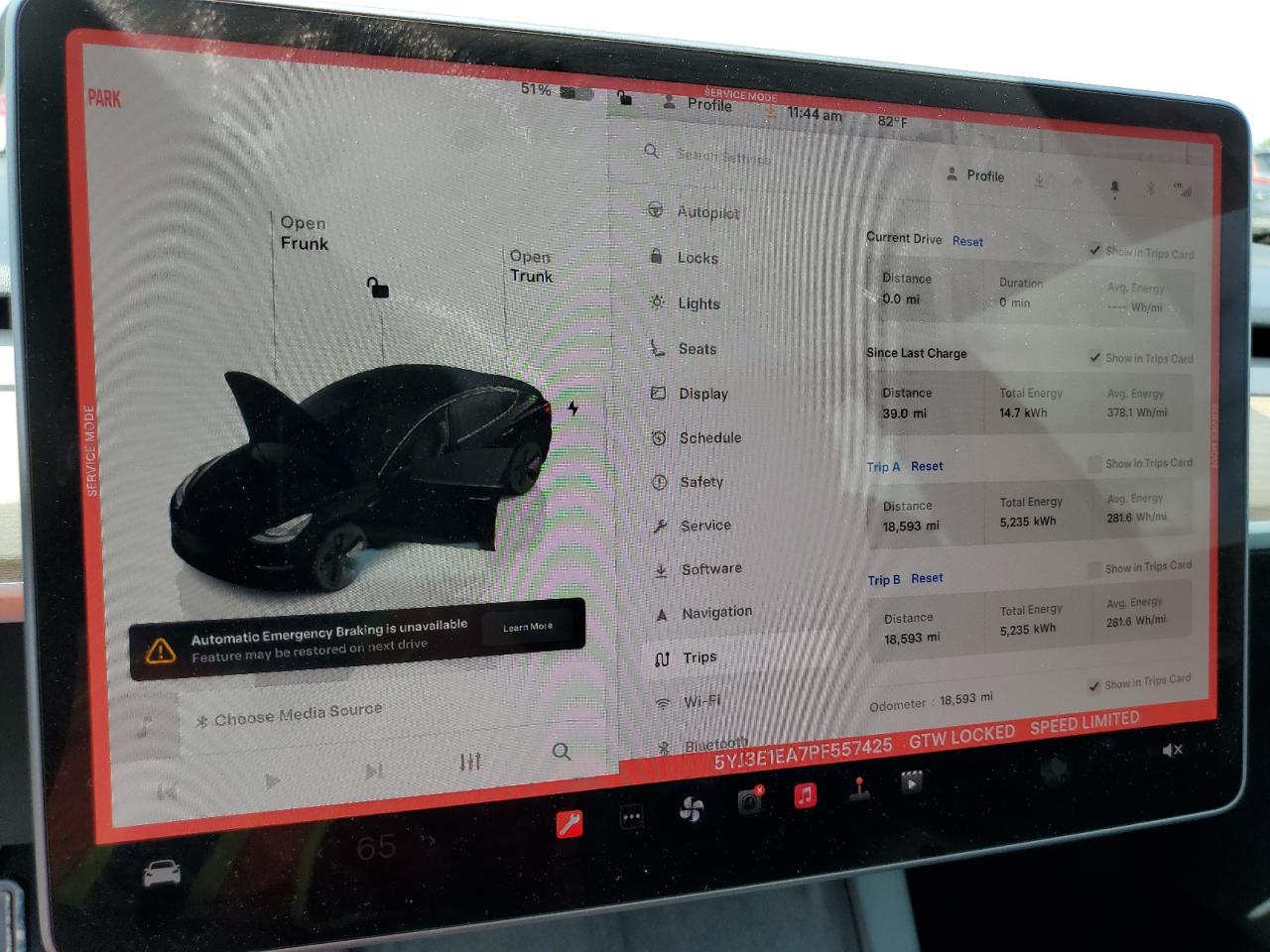 2023 Tesla Model 3 VIN: 5YJ3E1EA7PF557425 Lot: 84918725
