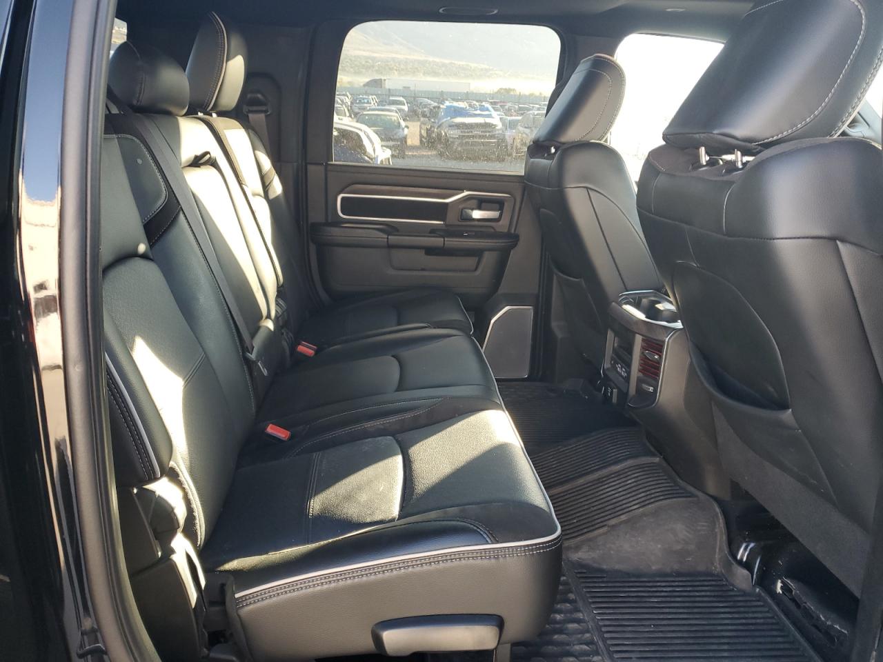 2025 Ram 3500 Laramie VIN: 3C63R3ML2SG554946 Lot: 82390615