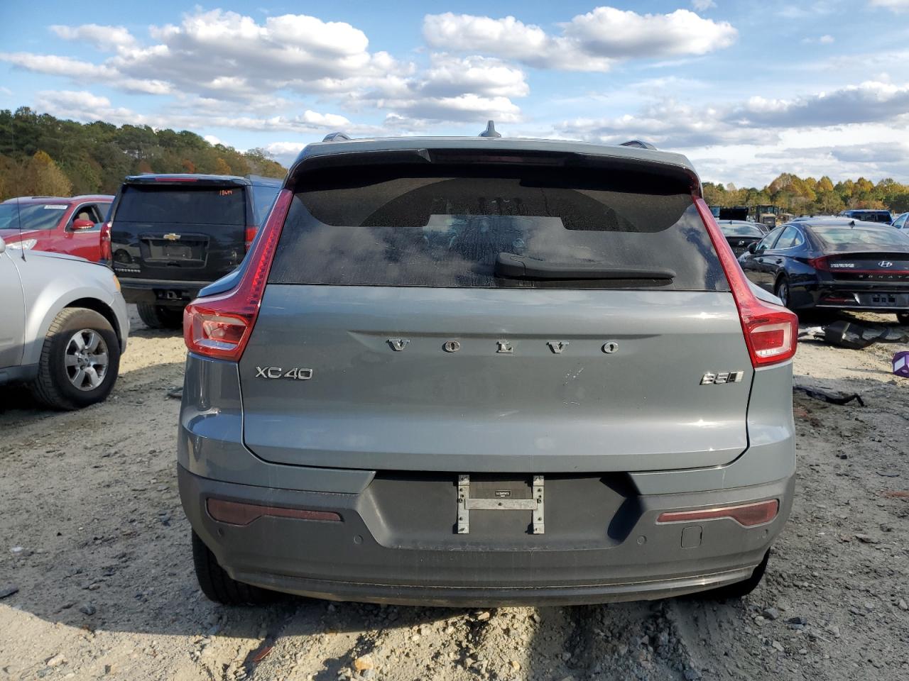 2023 Volvo Xc40 Plus VIN: YV4L12UW8P2942135 Lot: 87445585