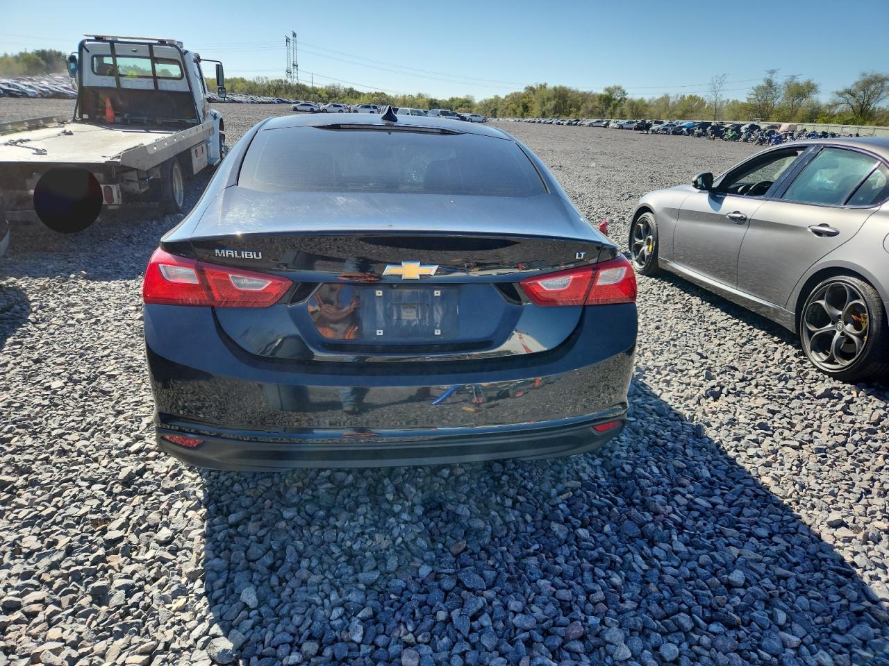 2017 Chevrolet Malibu Lt VIN: 1G1ZE5ST5HF261218 Lot: 86101195