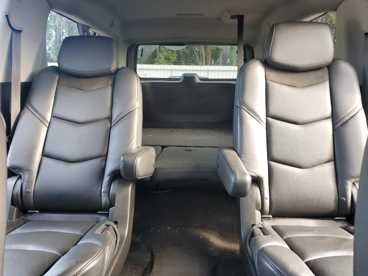 2017 Cadillac Escalade Esv Luxury VIN: 1GYS3HKJ2HR243654 Lot: 85583805